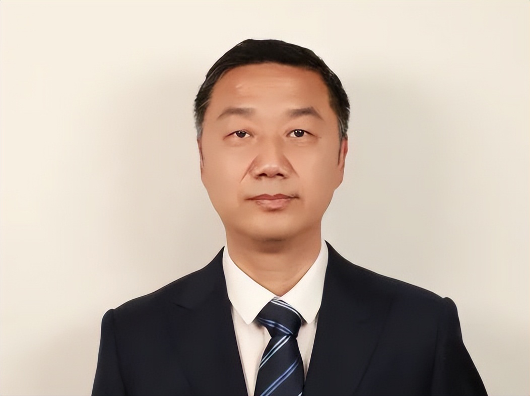 绵阳教育“老兵”落定成都为明学校，再续清北传奇