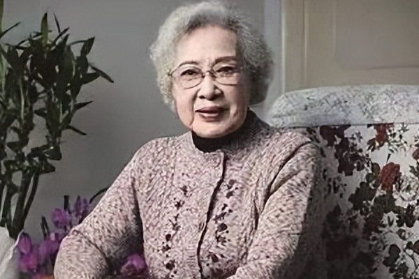 44岁患癌，活了100岁！百岁老人也会生病但就是长寿，秘诀是啥？