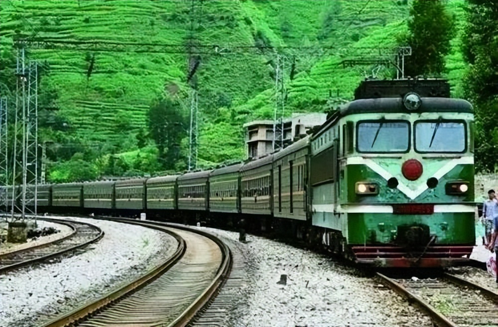 快上車(chē)！感受慢時(shí)光，奔赴幸福路~