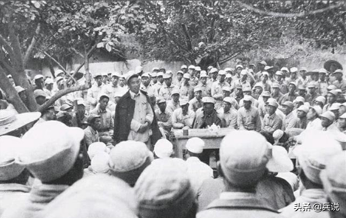 两大战神评价朱老总：林说打仗没章法，粟说我的军事知识来自朱