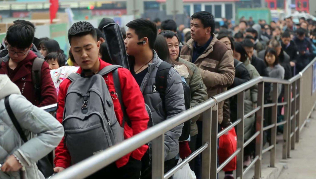 放假通知！黑龙江各大学校寒假时间公布，和往年相比有所提前