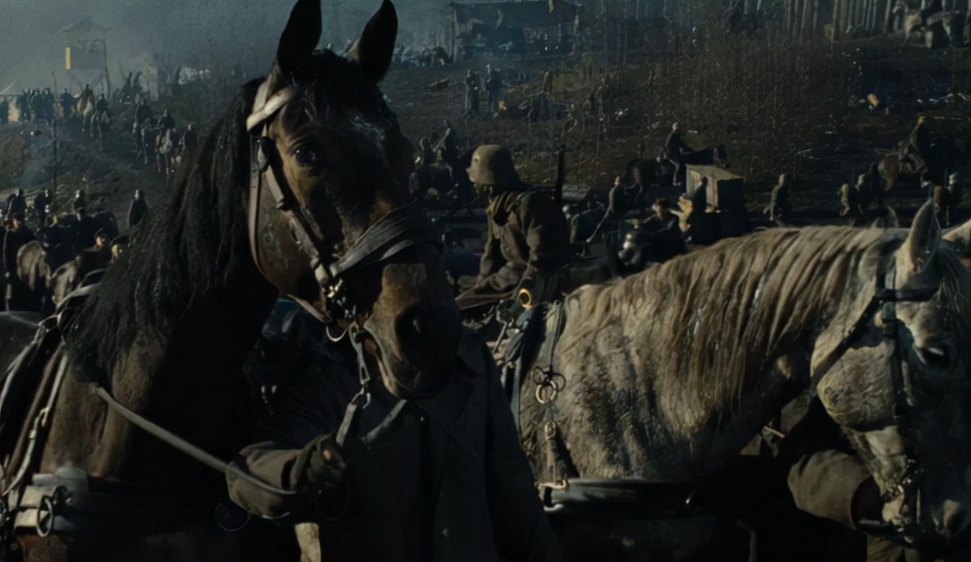 「阅读一」儿童文学经典《战马》:爱与和平的体现