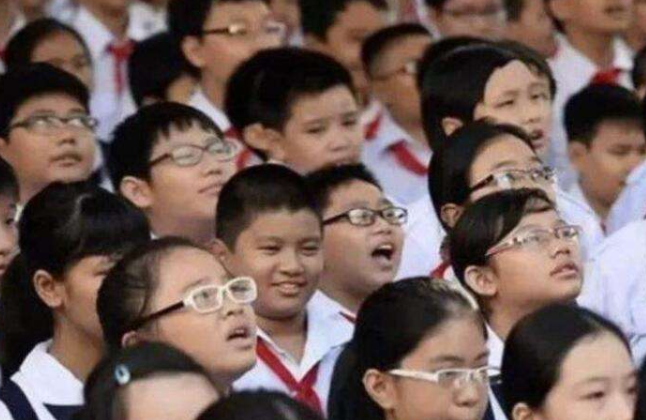 “近视眼”学生无缘报考的专业，成绩再好也不要，别浪费报考机会