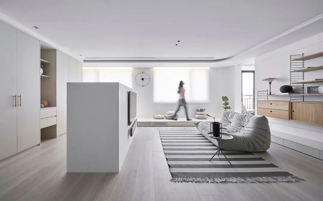 看了她家，才知道“去客厅化”设计有多实用，越住越舒服