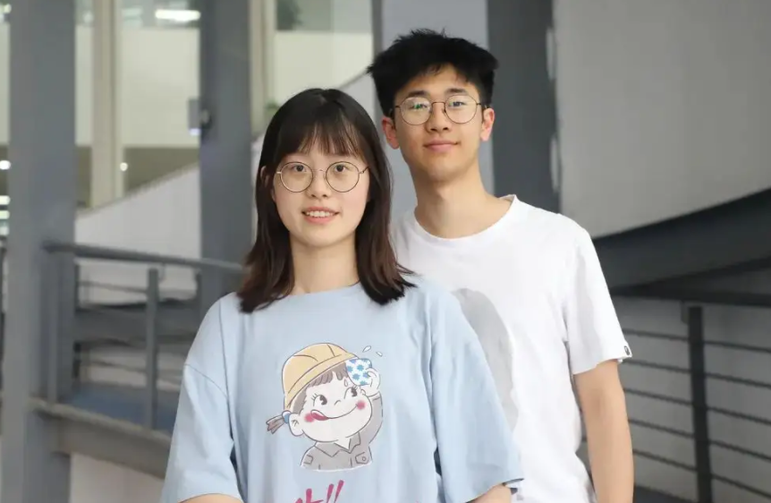 男生的话“刺耳”又现实：读过大学和没读大学的女生，差距摆在那