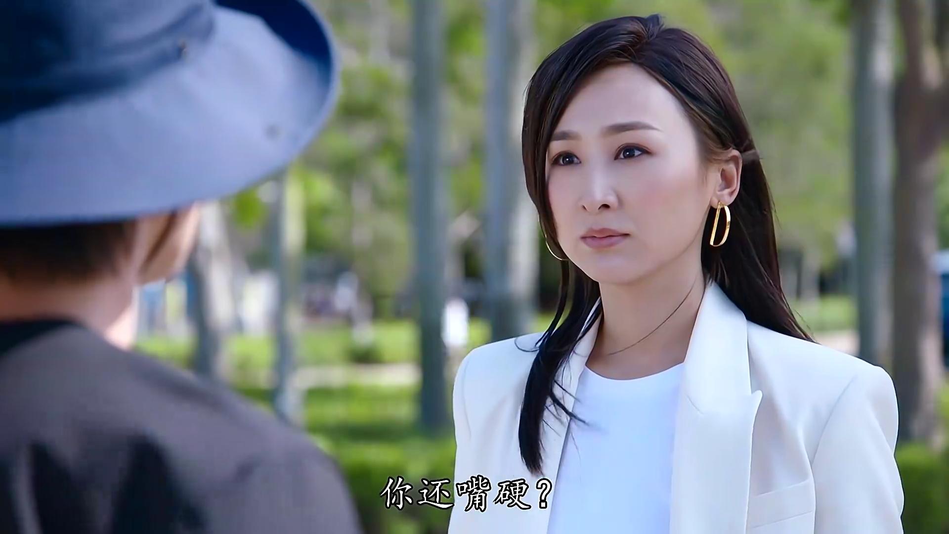 tvb新剧开播,高海宁变身职场女强人,张振朗化身美妆界网红