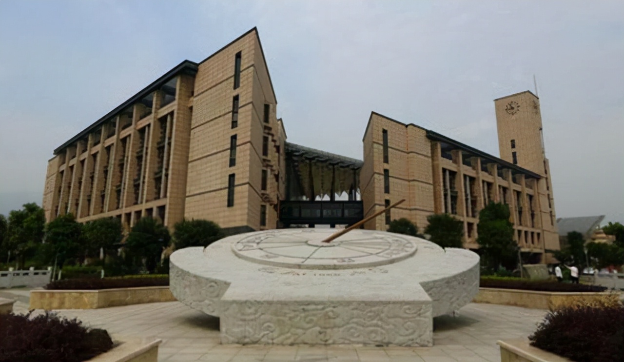 985高校最新排名来了，复旦大学意外跌出前五，榜首不再是清华