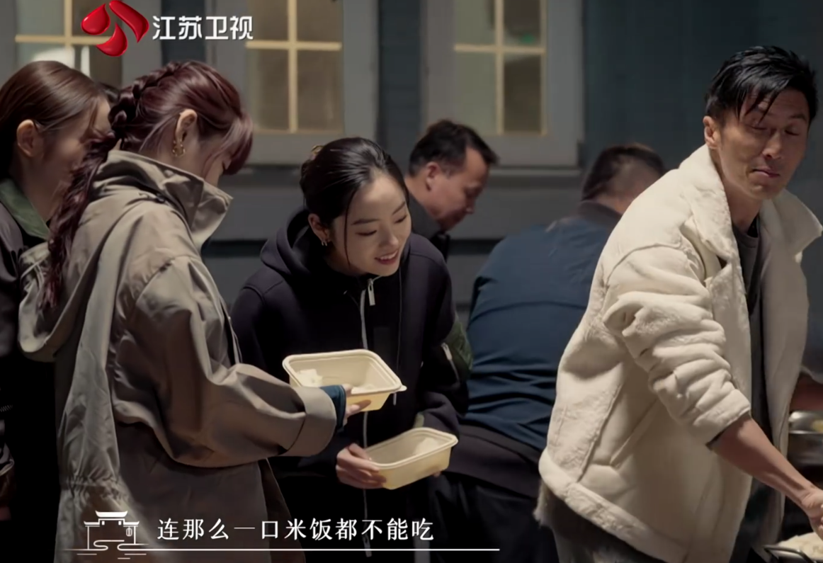 冰清玉洁4胞胎一年学费200万，人美又爱吃，谢霆锋：艺人要少吃饭