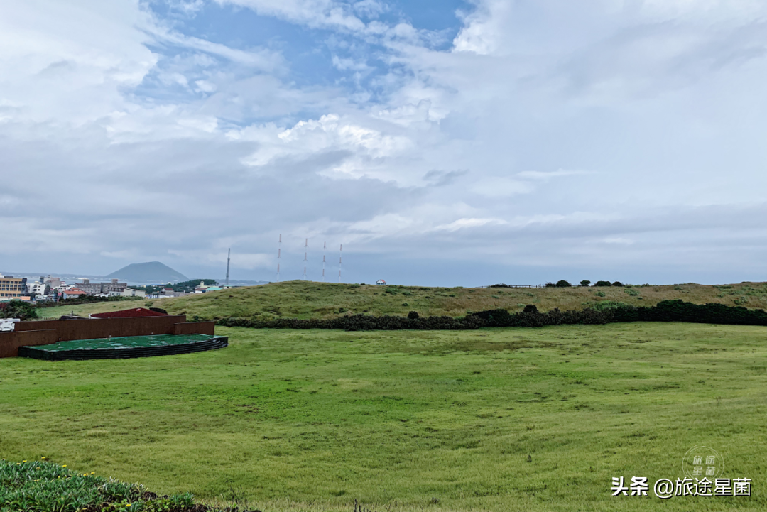 韩国 | 九月初的济州岛，时有风，偶有雨