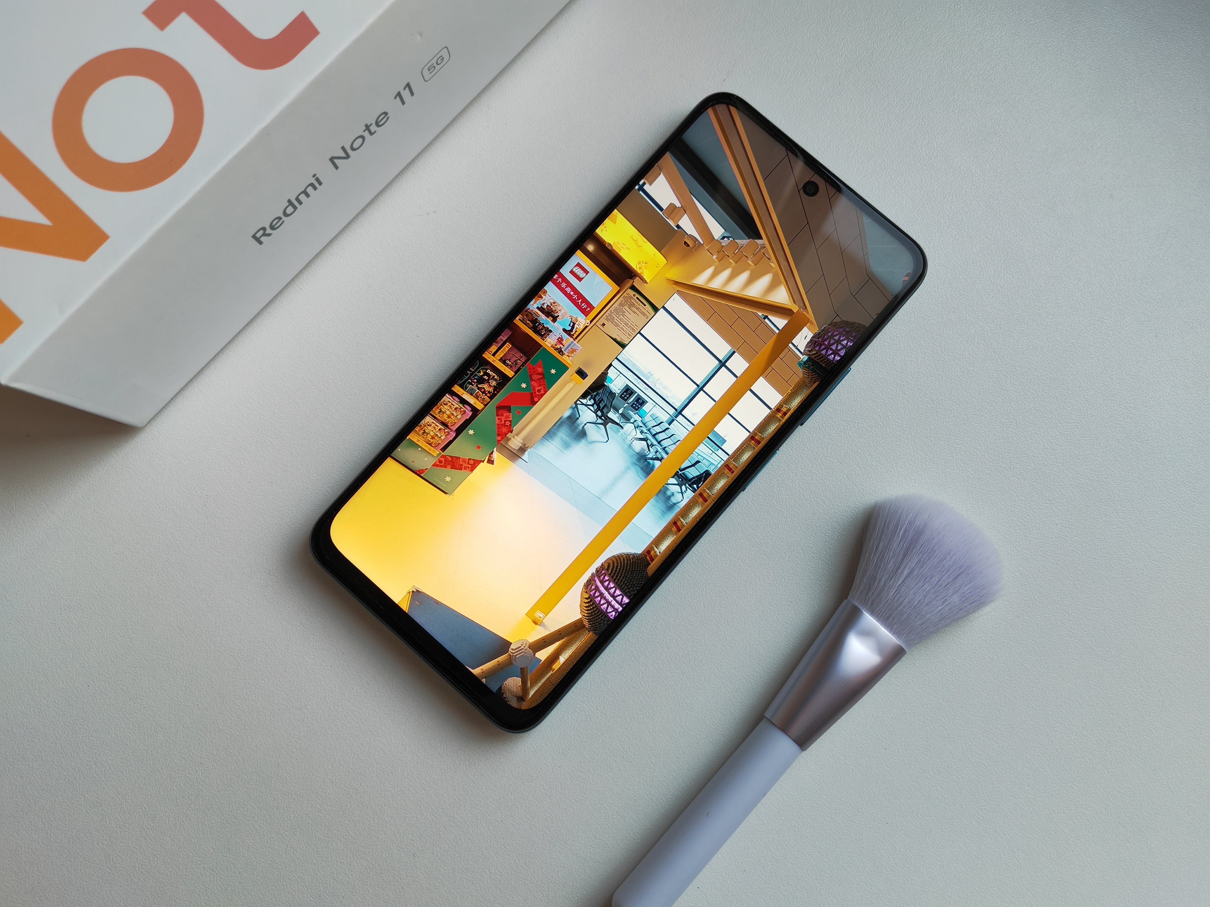 千元轻旗舰，实力看得见——Redmi Note11 5G上手体验