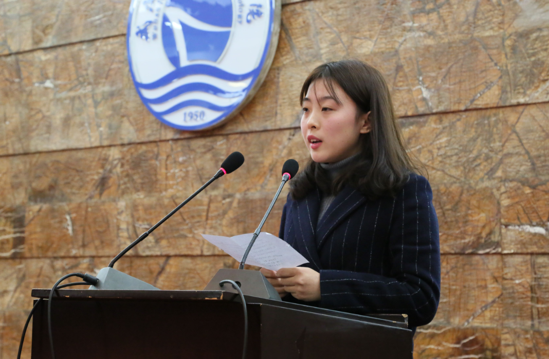 又一“双一流”高校招聘辅导员，年薪不低于18万，还有“编制”拿