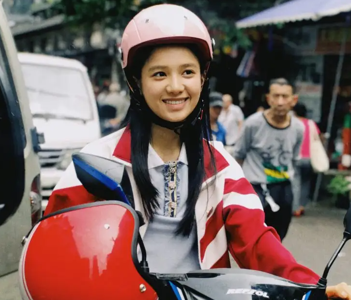 有人资源顶天，有人演技炸裂，95后小花竞争激烈，谁能突出重围？