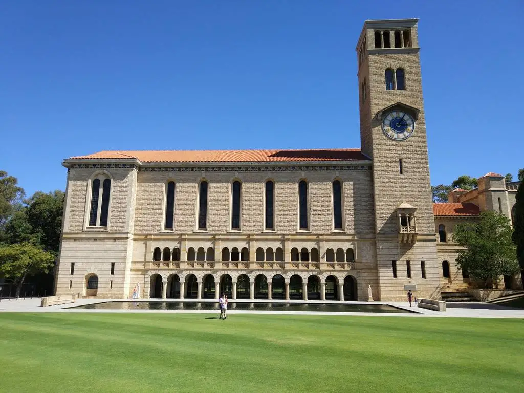 澳洲商科院校盘点！澳洲留学生为何热衷读商科？