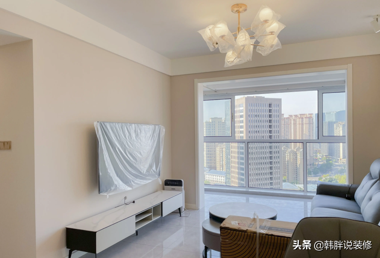 如果再装修，客厅一定坚持“10不装”，入住之后就知道有多爽