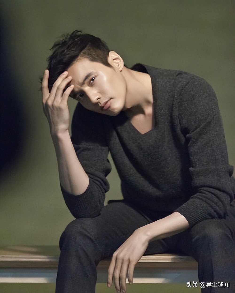 蓝色生死恋元斌12年没有新作品近照44岁长出24岁的脸太帅了