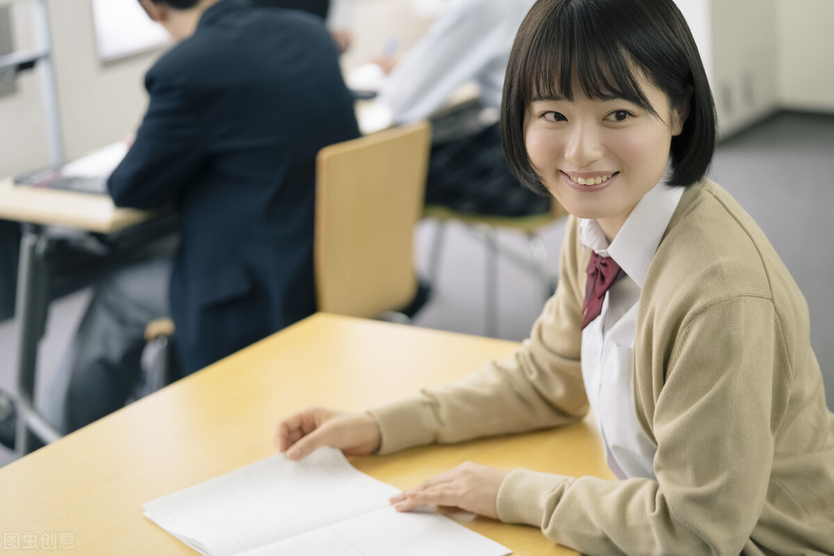 信息技术辅助初中英语阅读教学的有效策略与方法