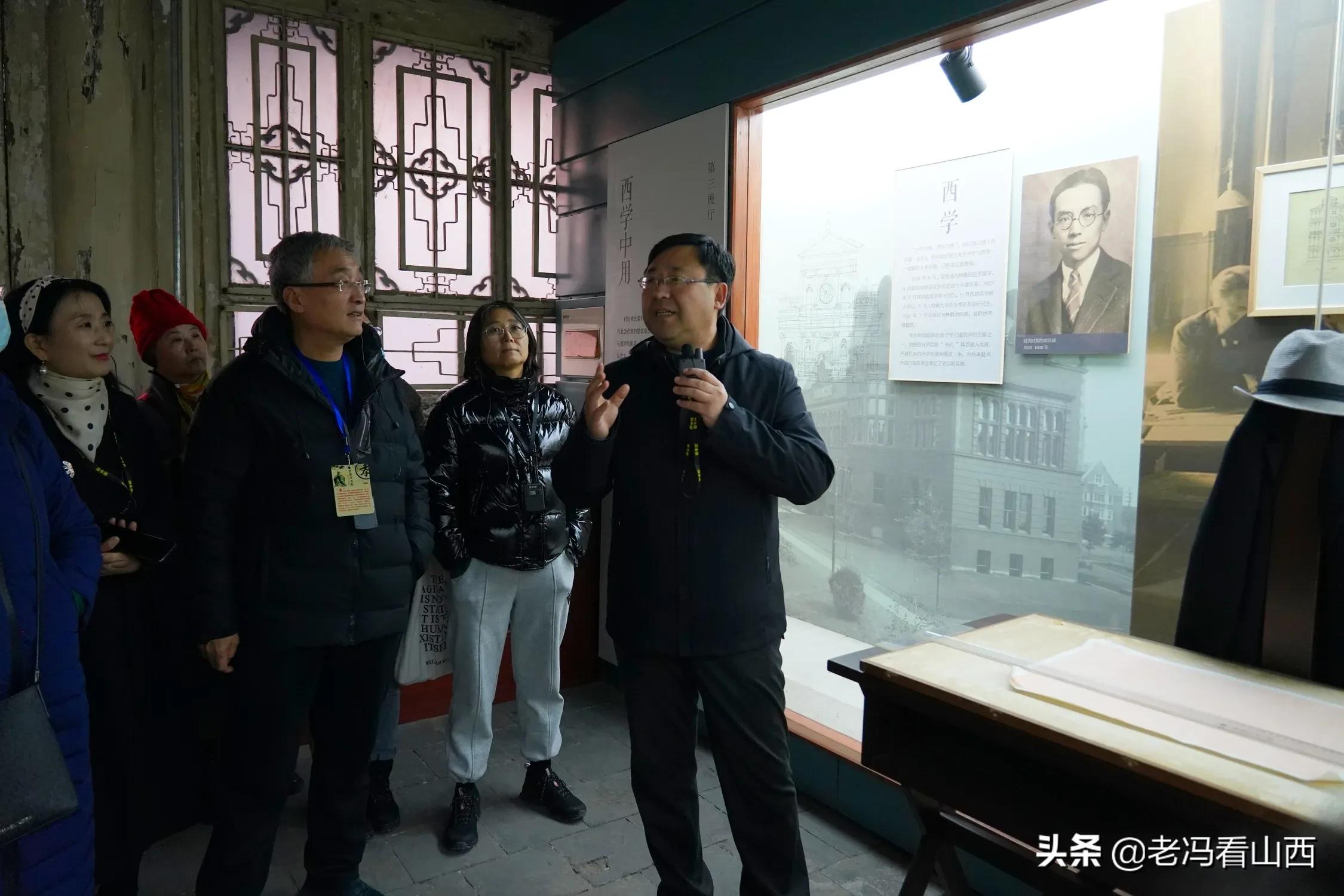 “这里最早叫中国”主题讲座绽放龙城