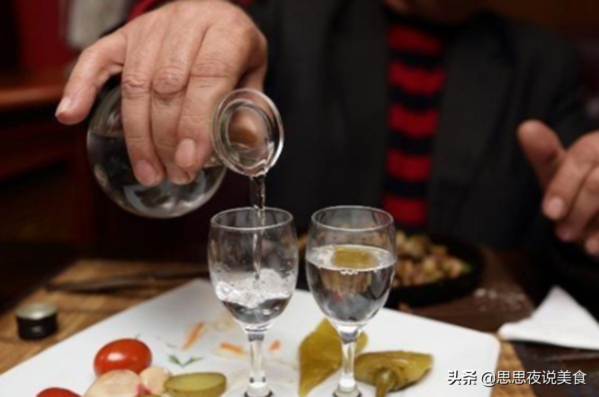 300元以下没有好白酒？看看这8款，价格实在、品质好，你全喝过吗