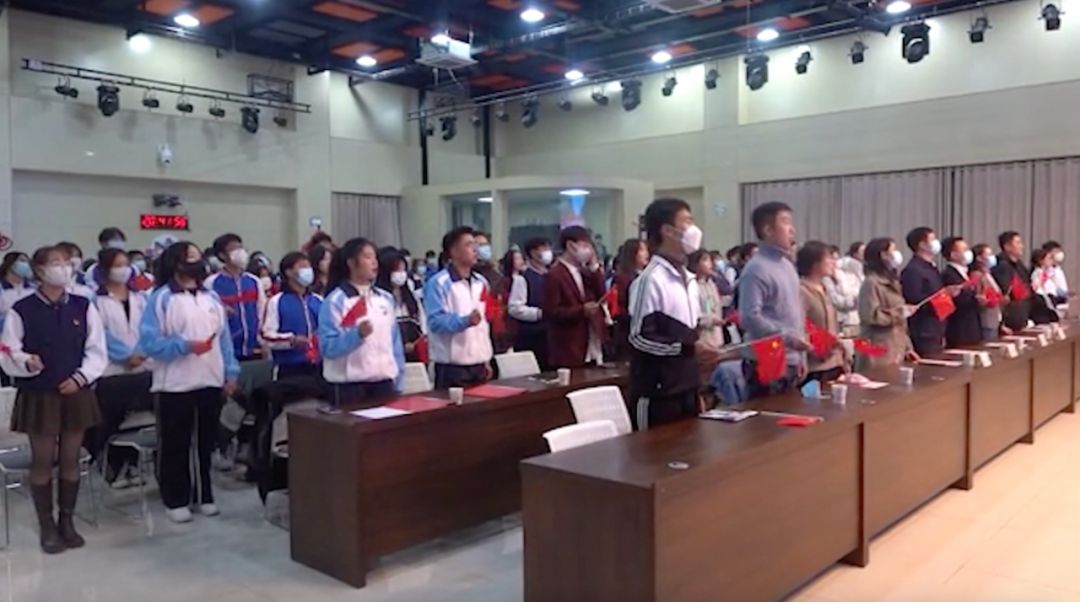 平均年龄不到27岁，一支“铁骑”上的团支部 | 共青团新闻联播