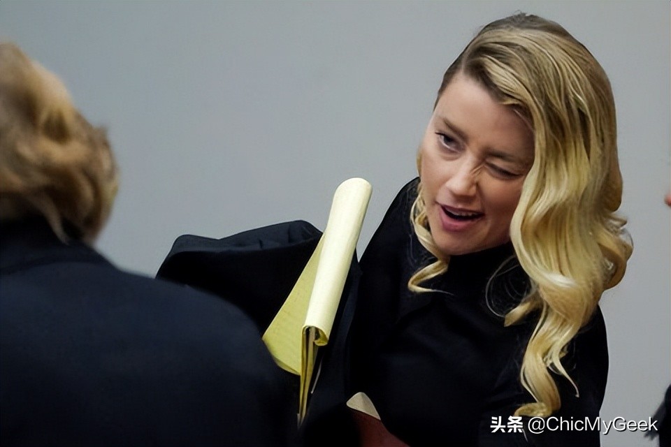 德普官司又出新段子！杰克船长式应答让女方律师哑口，舆论一边倒