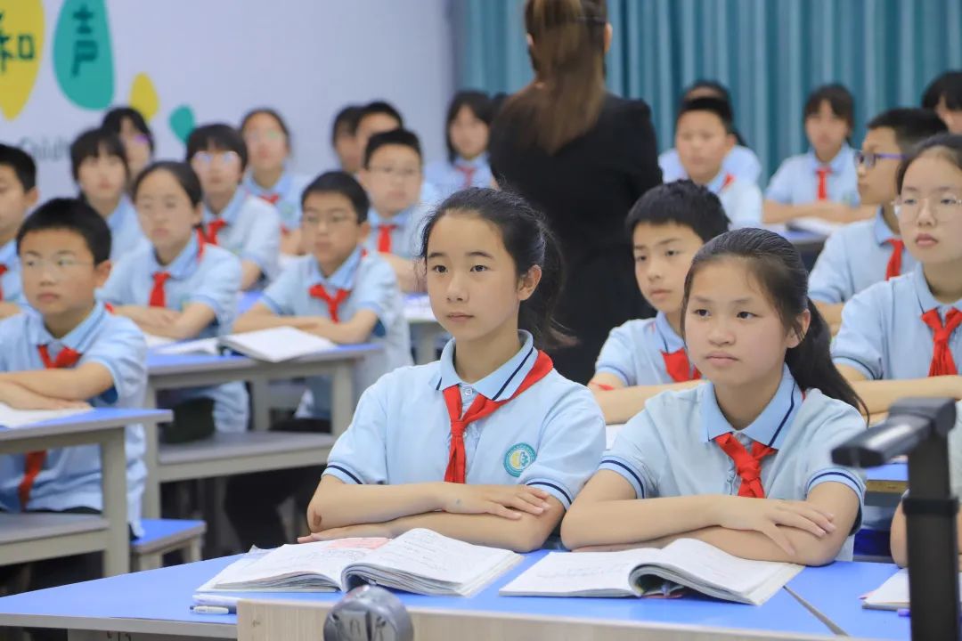四川天府新区南湖小学（含北区）举行2022春教学节语文展示活动