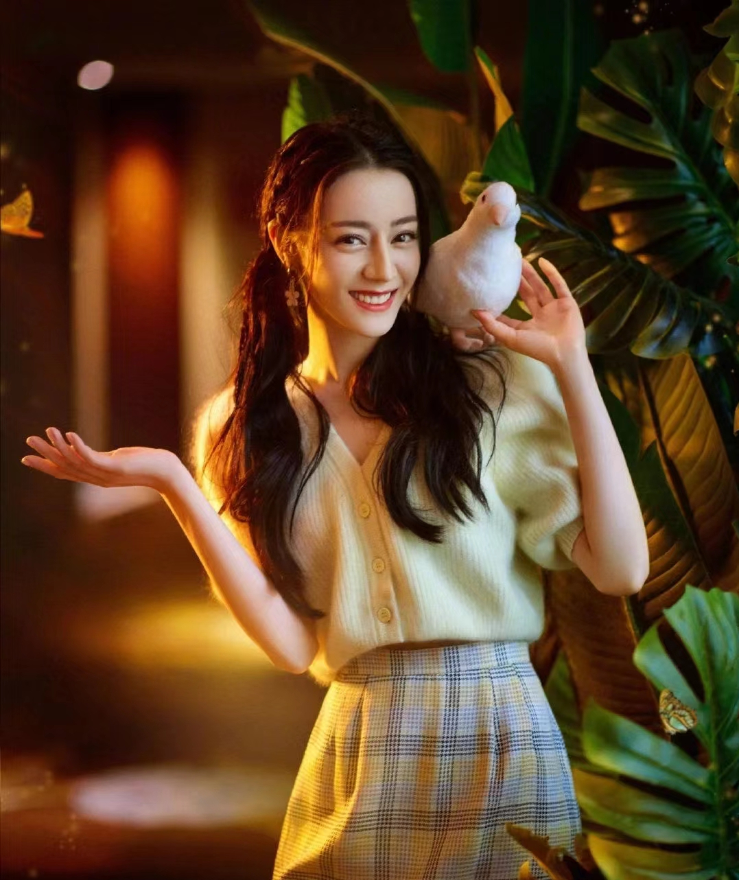 人间精灵热巴，一个把“摇曳生姿”完美诠释的女人