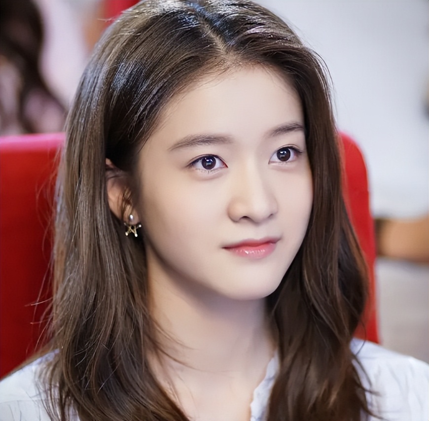 有人资源顶天，有人演技炸裂，95后小花竞争激烈，谁能突出重围？