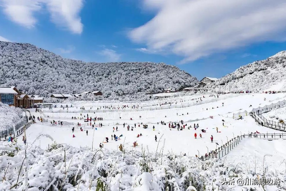 重庆网红5A景区，被誉为“东方的阿尔卑斯山”，冬季玩雪的绝佳地