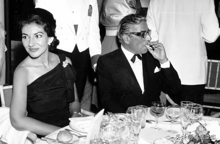 20世纪最伟大的女高音歌唱家玛丽亚·卡拉斯，为爱心碎而死