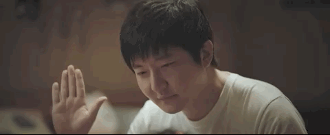 李小满「火」了，何蓝逗不愧95小花潜力股