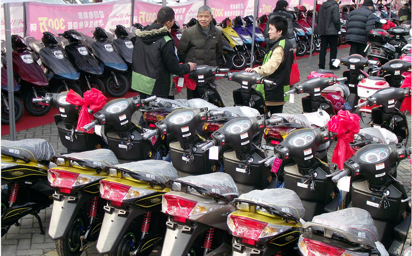 雅迪、愛瑪、新日，電動車哪個牌子好？從熱度、市占、技術講明白