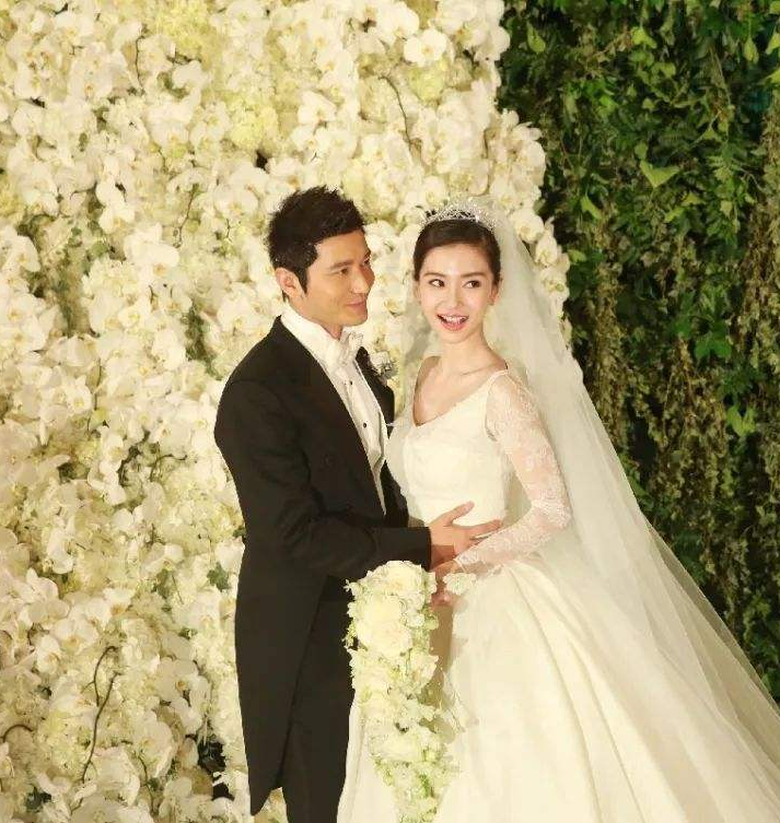 黄晓明之母张素霞：挽救过儿子的婚姻，现在她的心最痛