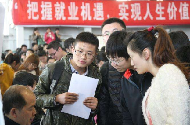 国考笔试过后，学生别急着估分和准备复试，这几件事可能更重要