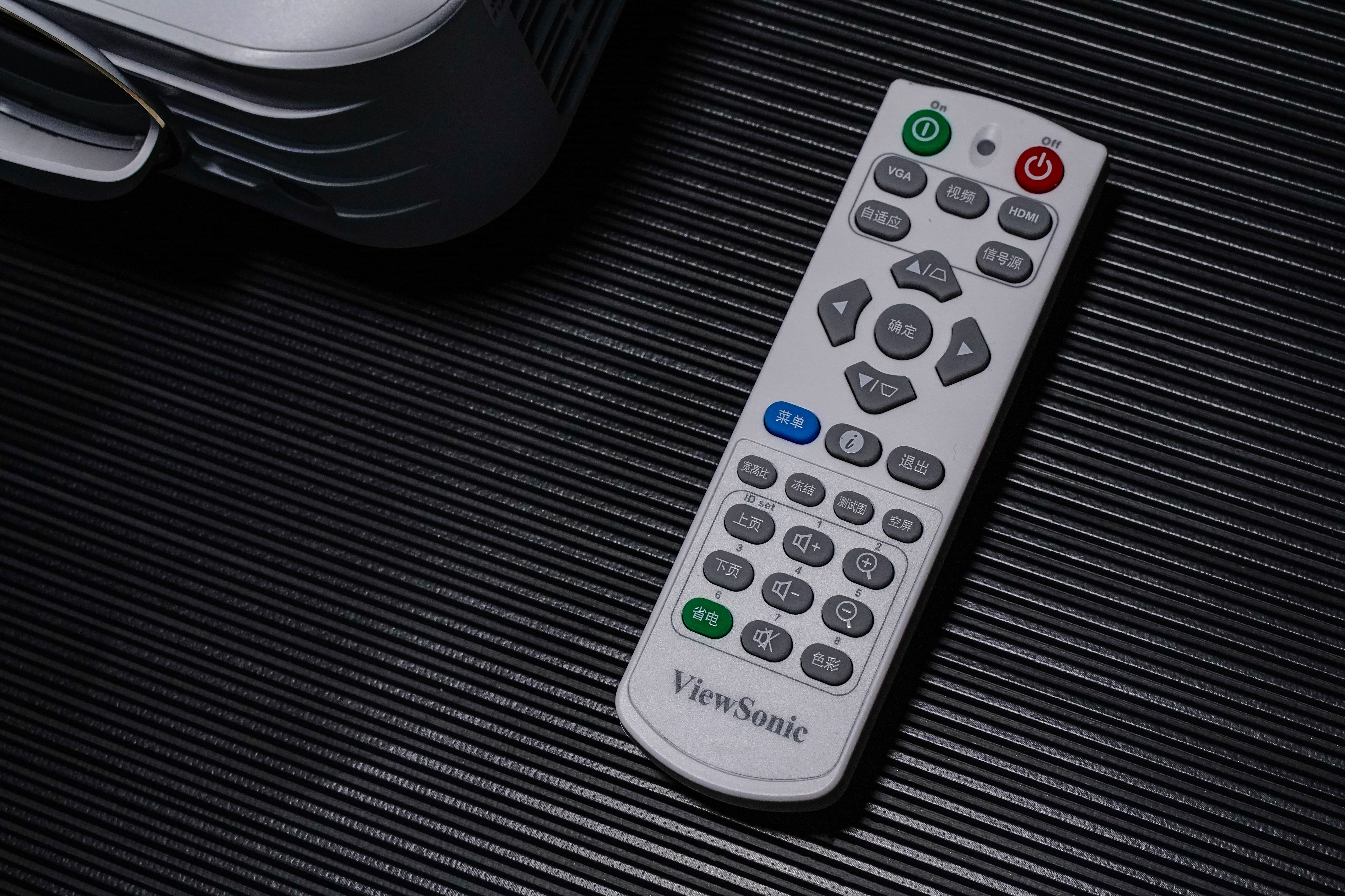 推崇智能系统投影仪的时代，我为何选择了优派PX701-4K Pro