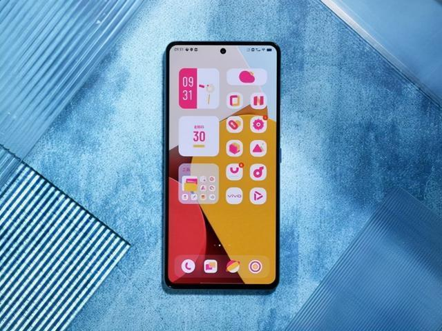 调校是关键！2022旗舰新机，数来数去就这几款是屏幕最佳