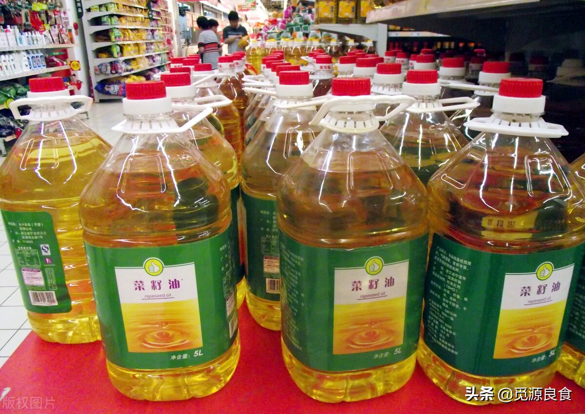 五,食用油颜色深浅的原因?