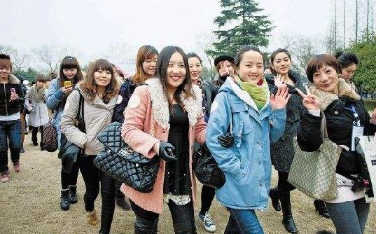 河南多地学校寒假时间发布！相较校历将“统一提前”，还有好消息