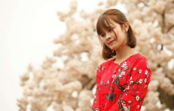 想要撩动女人的心，别再说“我爱你”，换成这些话更有效