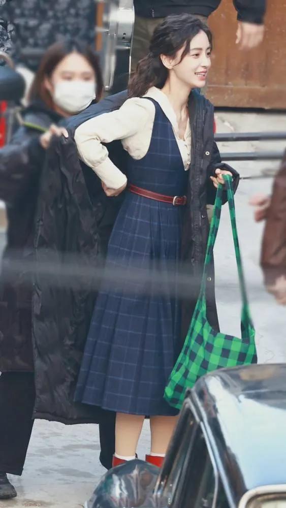 Angelababy的民国风打扮真的好漂亮啊！宛若天仙下凡