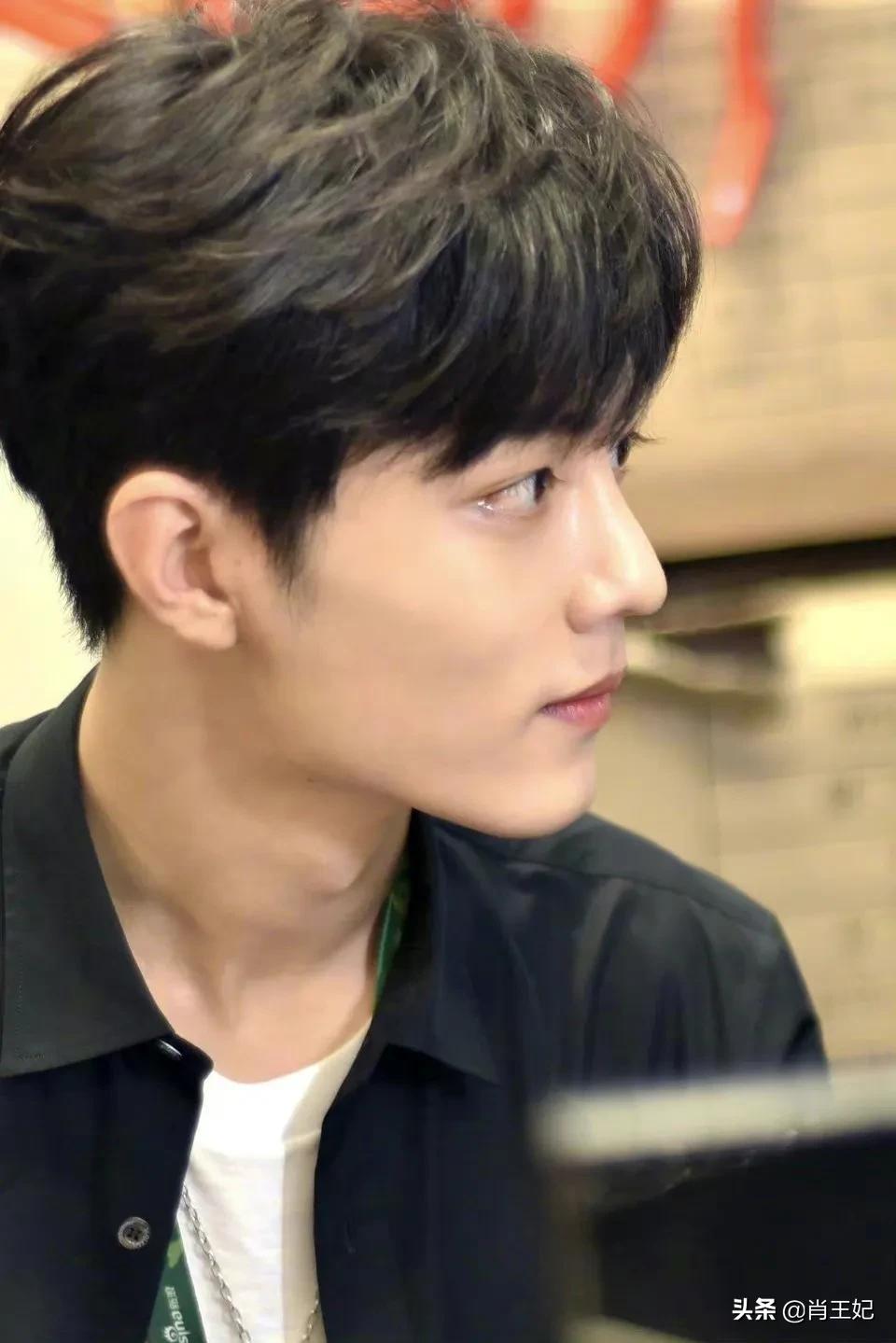 肖战那些口罩下的神颜，戴口罩也挡不住的帅气