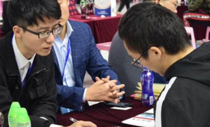 博士生就业难，找工作年龄受限制，学历高也有不足之处