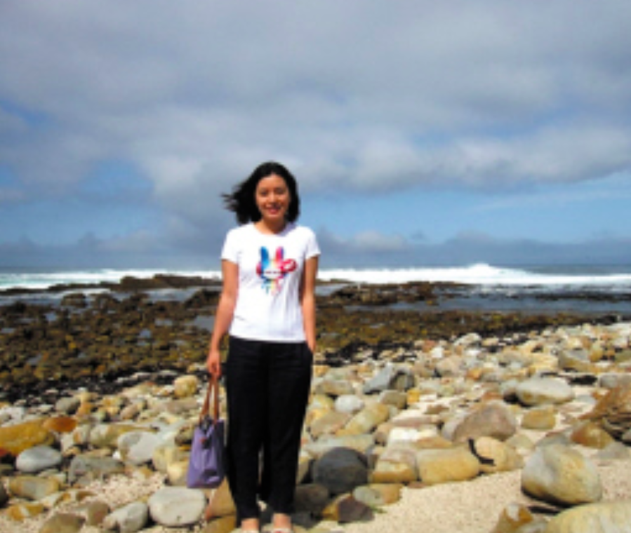 张京：17岁拒绝清北，21岁成外交翻译官，中美对话16分钟惊艳世界