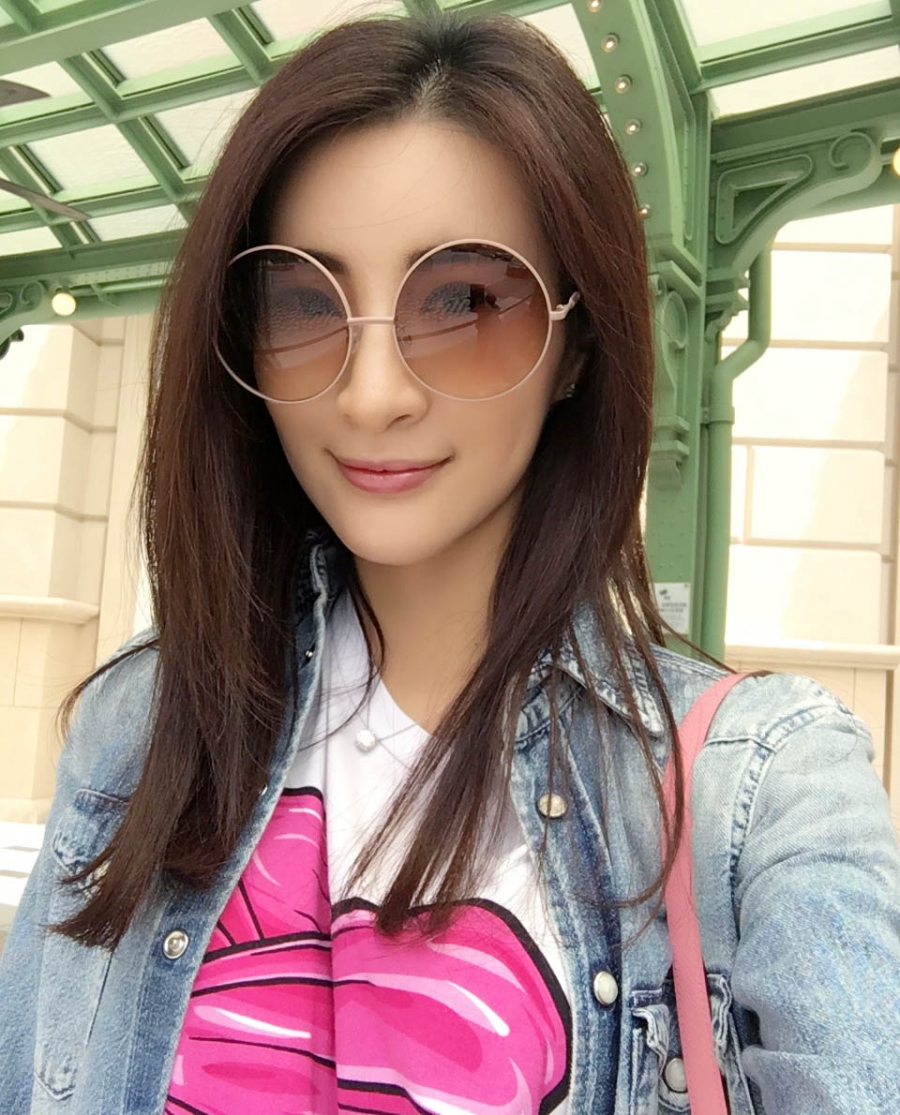 再博视后？TVB知名女星半年连拍三套剧，自曝一周只睡20个小时