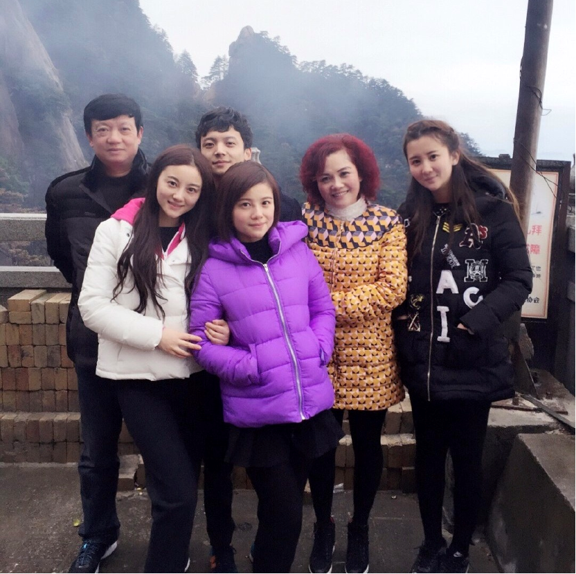 最惨女星徐婷：6个姐妹1个弟弟，25岁患癌离世，仍被家人蹭热度