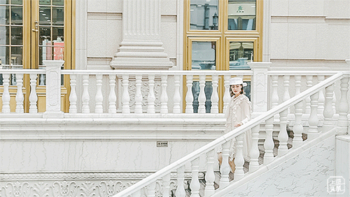 “最美车站”现身，2022上海网红打卡圣地，乘着地铁去旅行...