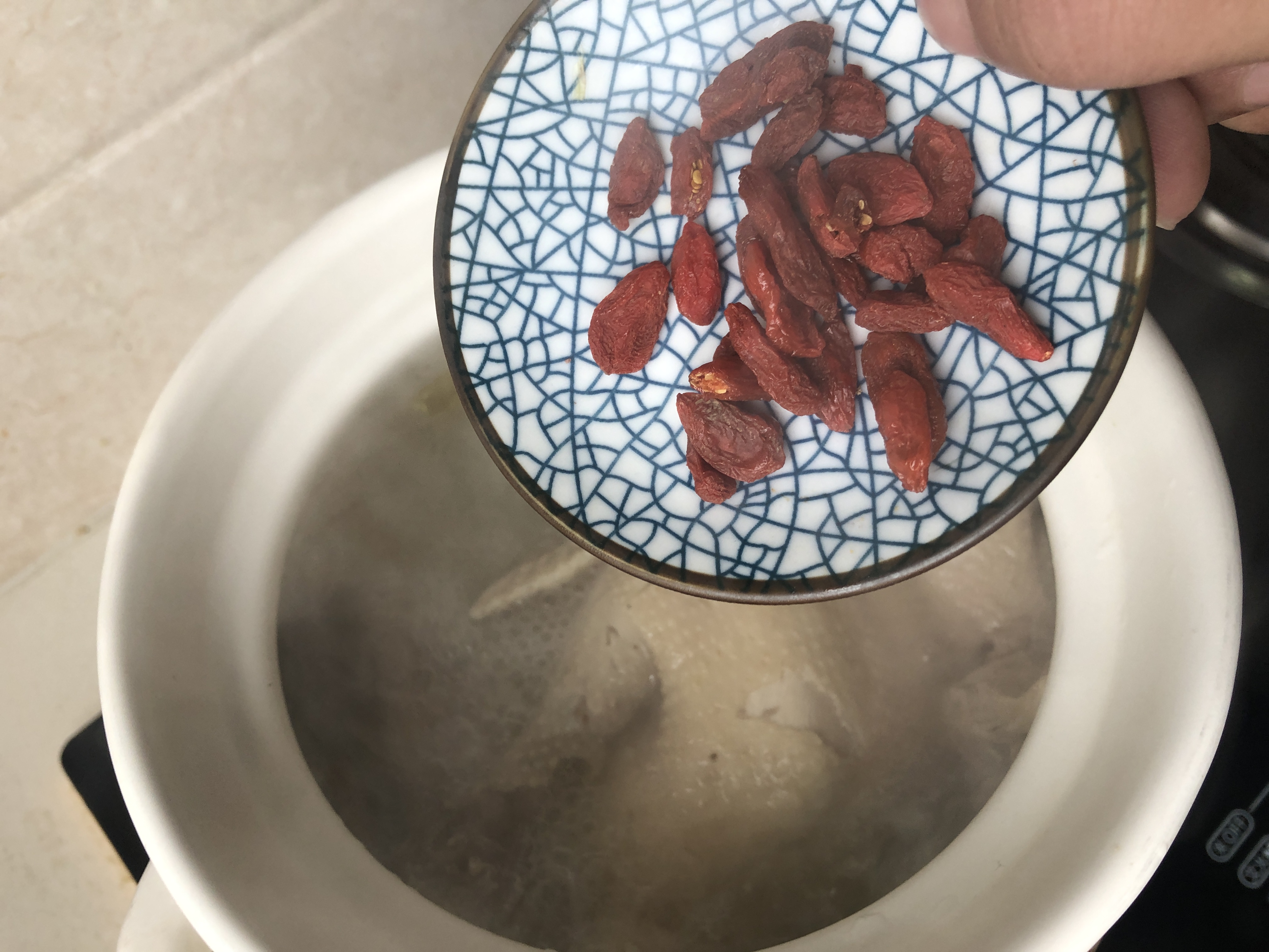 过年了，教你4种鸡汤的做法，满足不同人的口味，寓意大吉大利