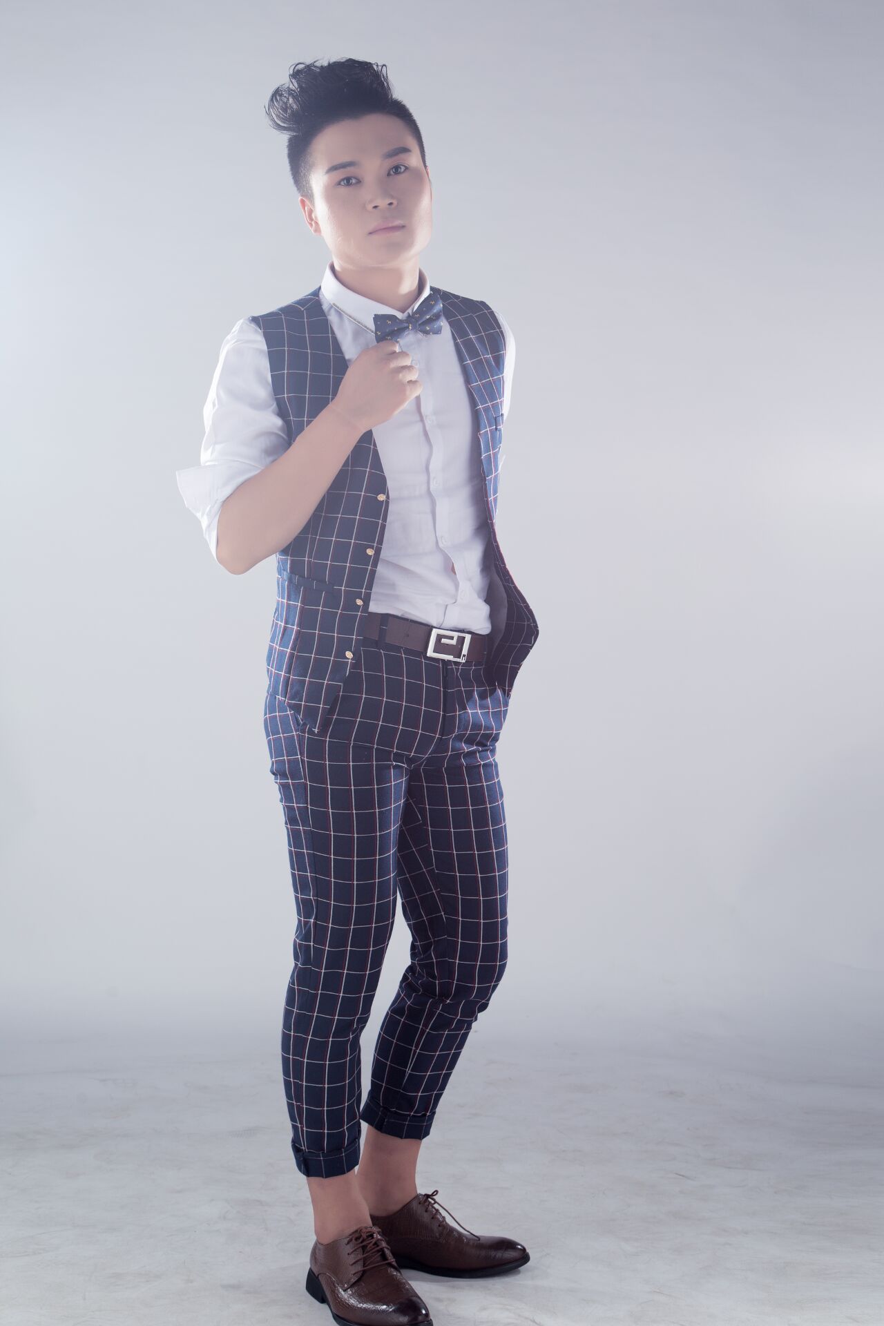 朱习爱歌曲《两个我》