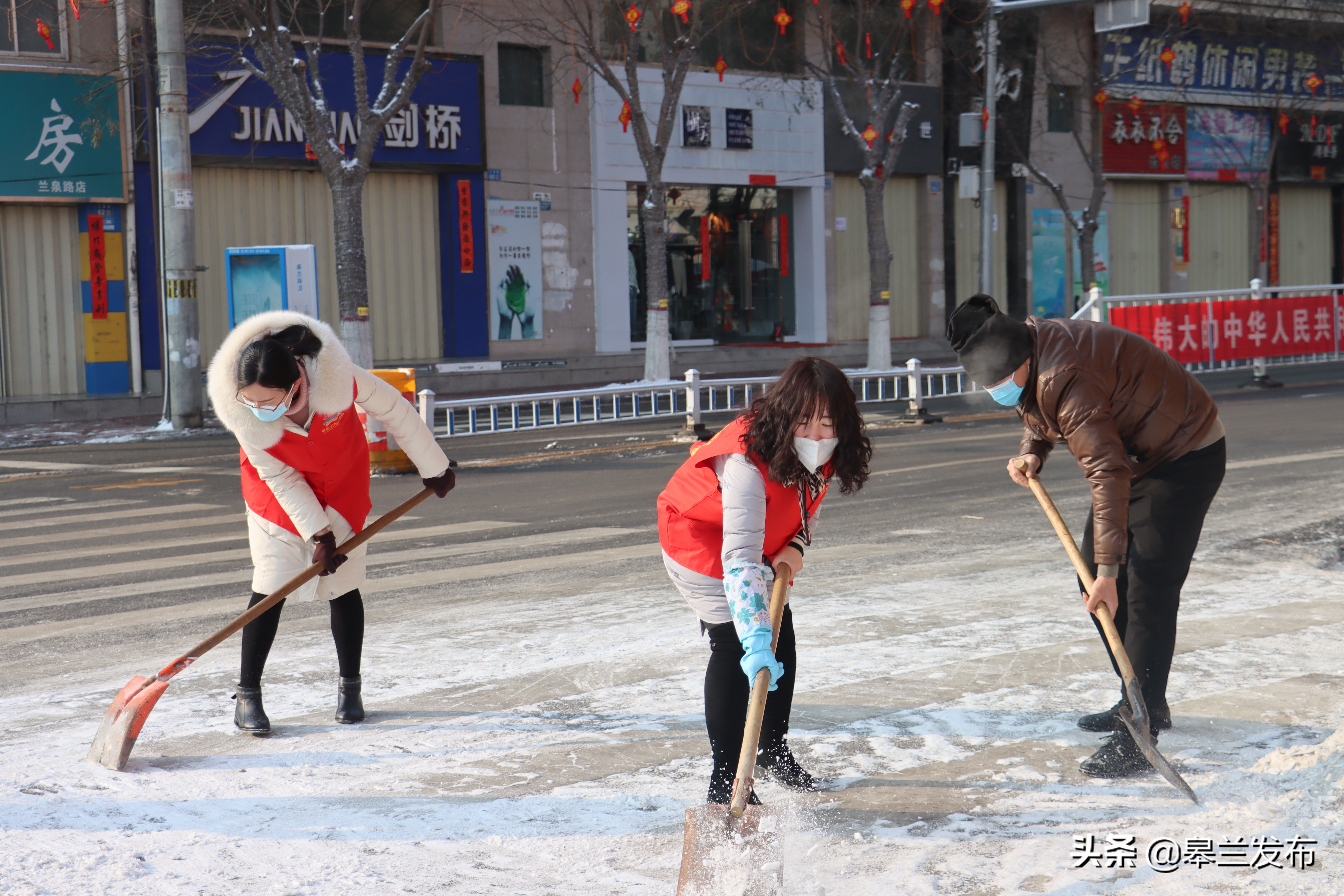 �����ɲ�Ⱥ�������� ��������ѩ����ģʽ��