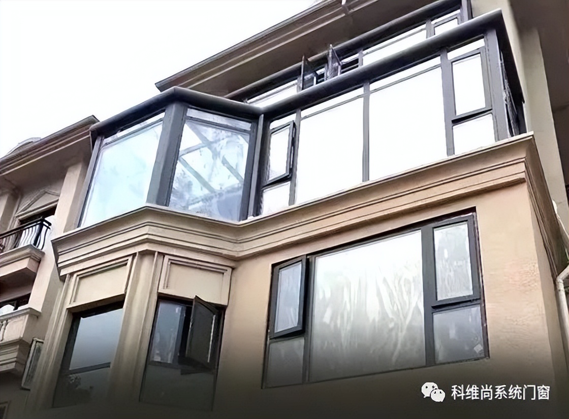 点击放大