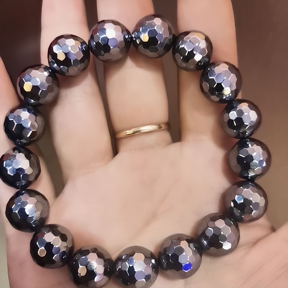 再次提醒:有些"能量石"可能是一级致癌物,为了健康,放下吧